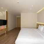 Elegance Grand City Hotel