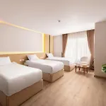 Elegance Grand City Hotel